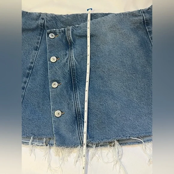 American Eagle Button Front Denim Mini Skirt Size 16 Stretch Raw Hem - Picture 5 of 8
